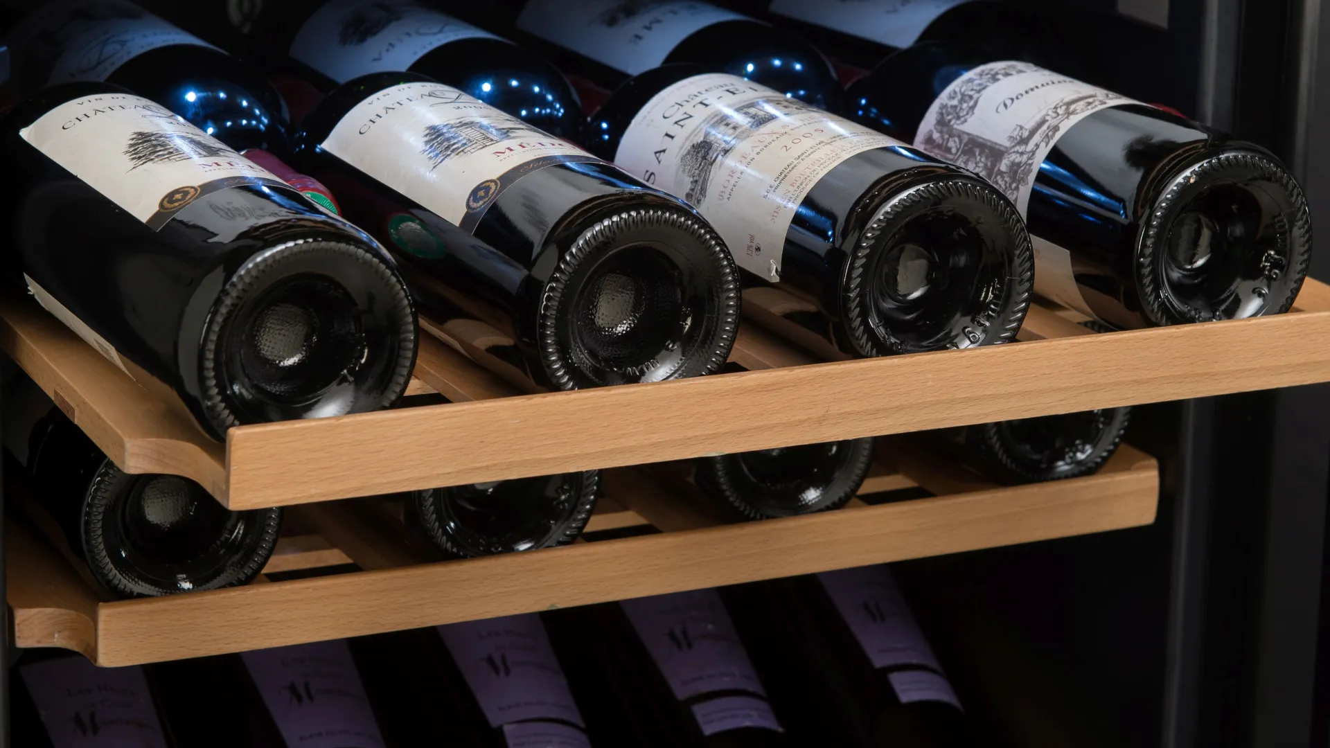 Elektronická regulace s dotykovým ovládáním