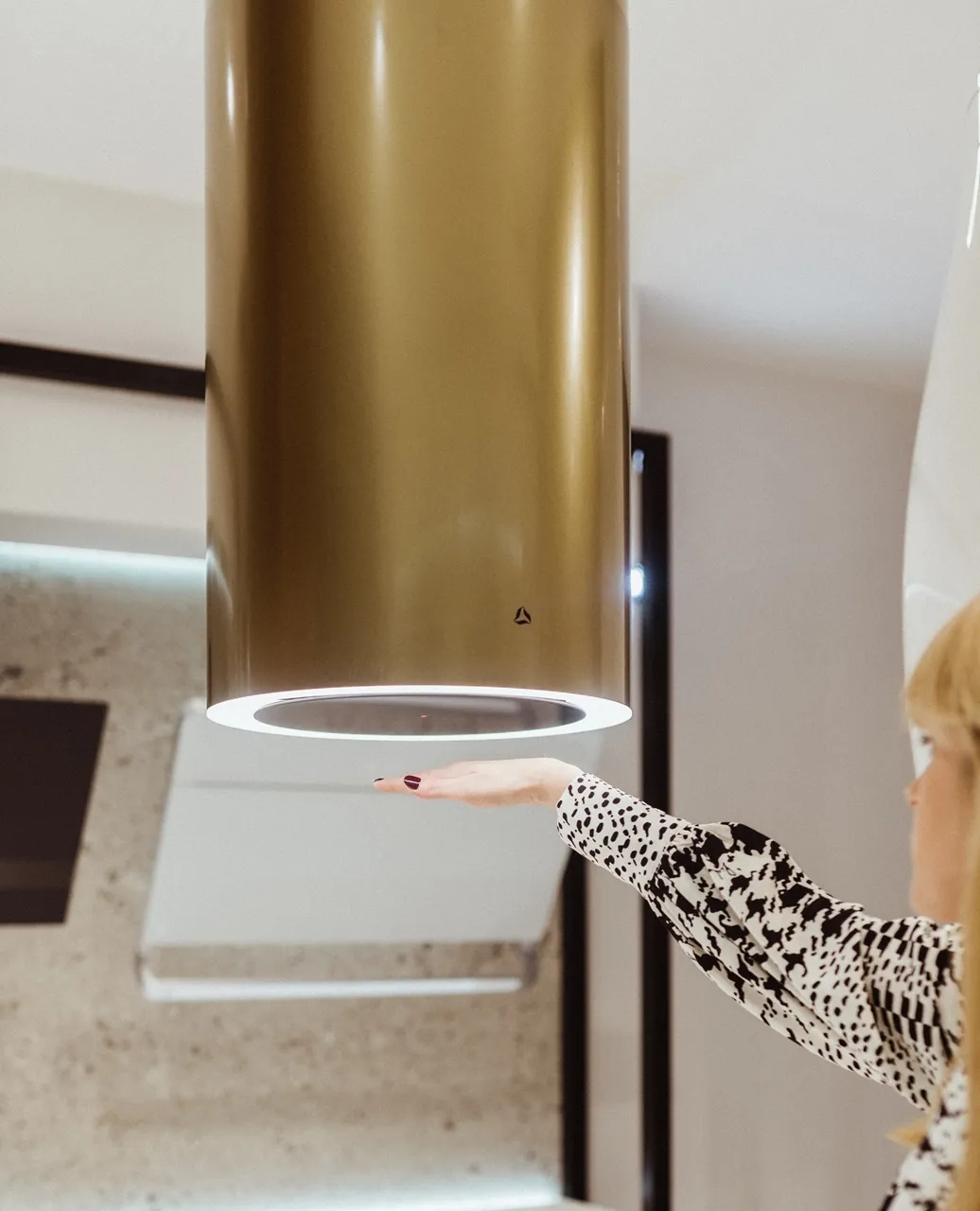 Obrázok Odsávač ostrovčekový Tubus W Gold (CDW3801Z)