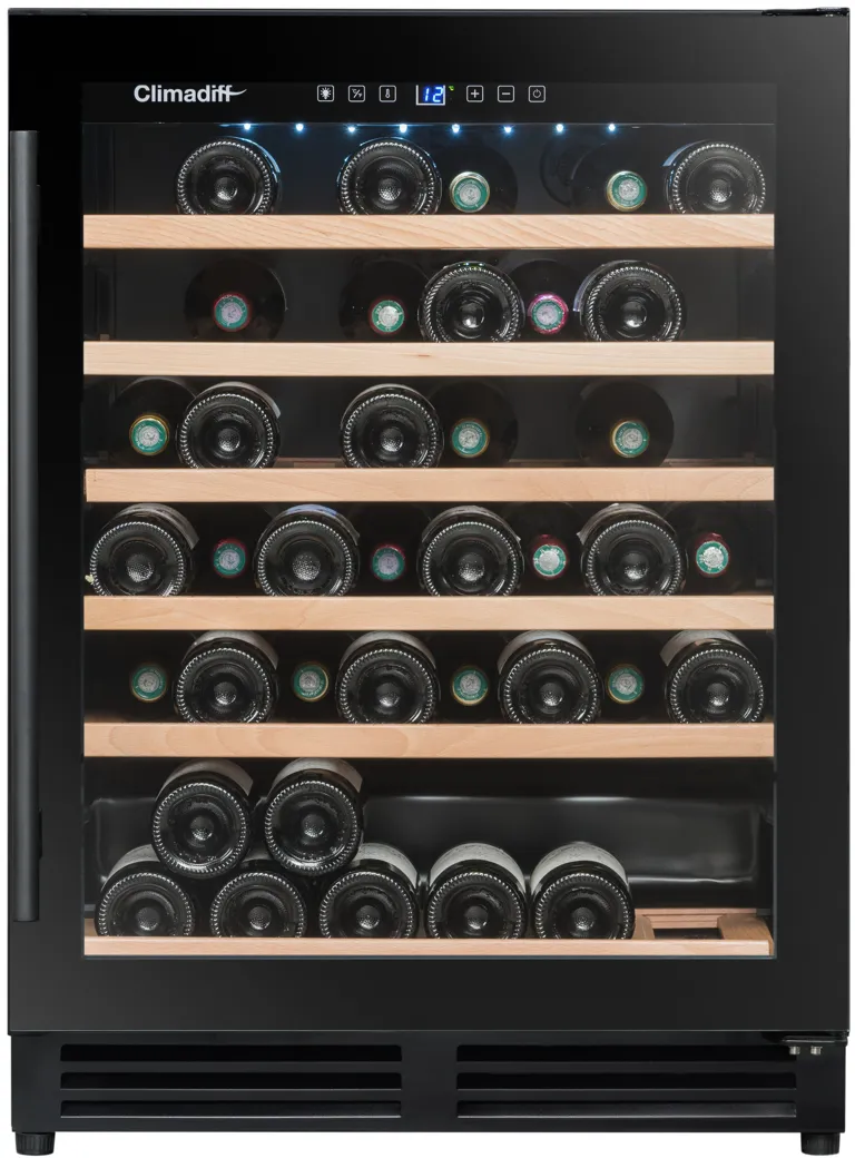 Fotografie vinotéky CBU51S2B