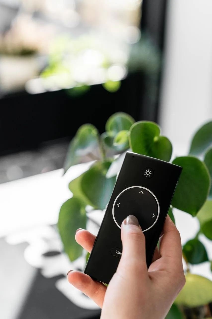 Obrázok Odsávač komínový T-Light Black 60 (CDT6002C)