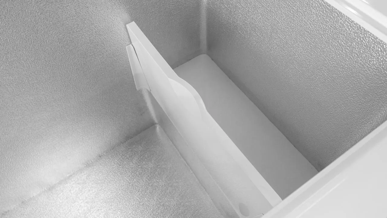 Obrázok MRAZNIČKA PULTOVÁ RFC572C