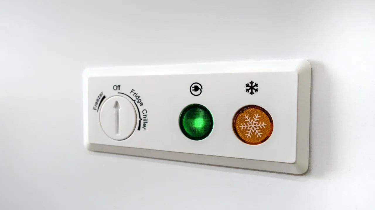 Obrázok MRAZNIČKA PULTOVÁ RFC572C