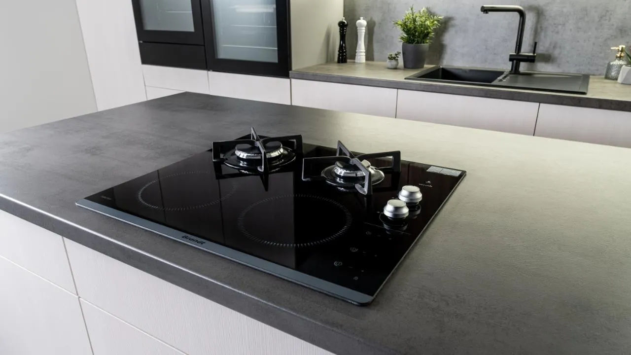 Obrázok PLATŇA KOMBINOVANÁ INDUKCIA/PLYN BPI6414BM