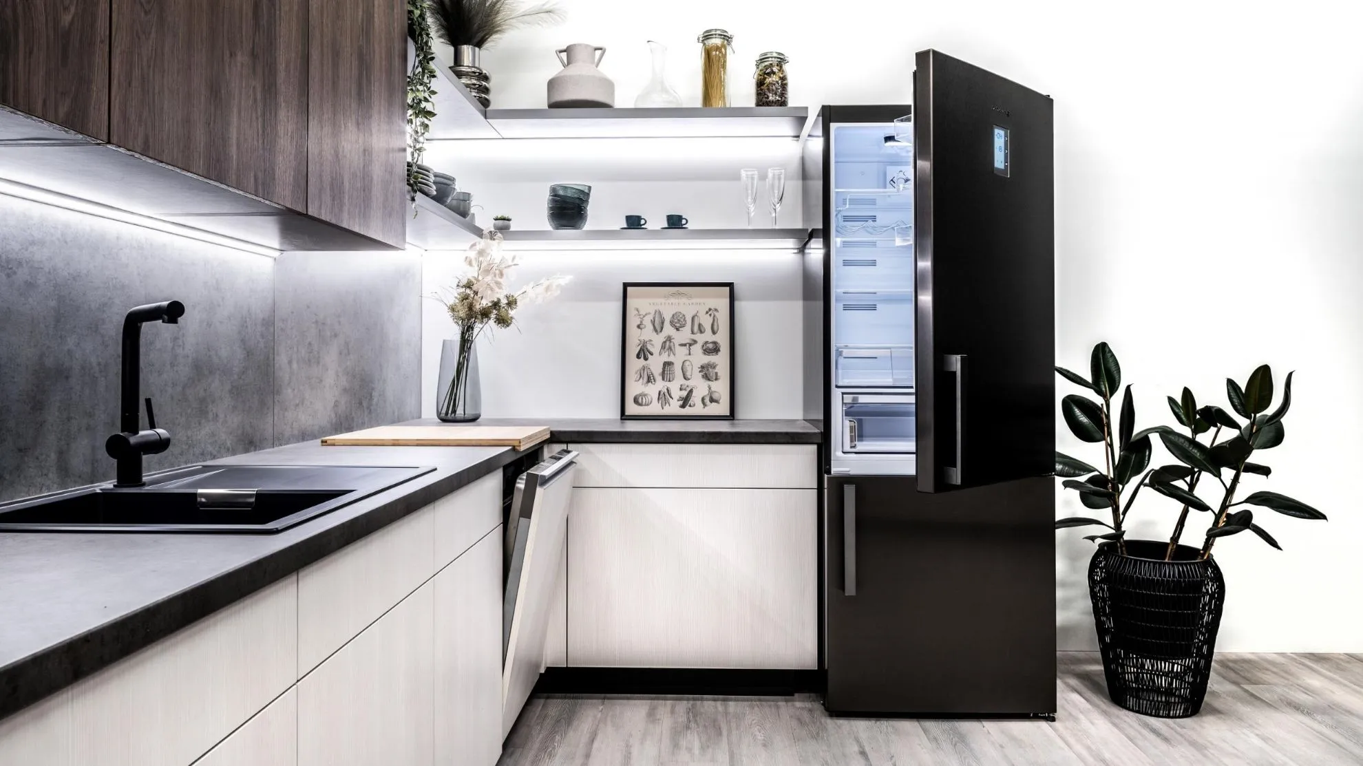 Obrázok CHLADNIČKA DFC7092NA