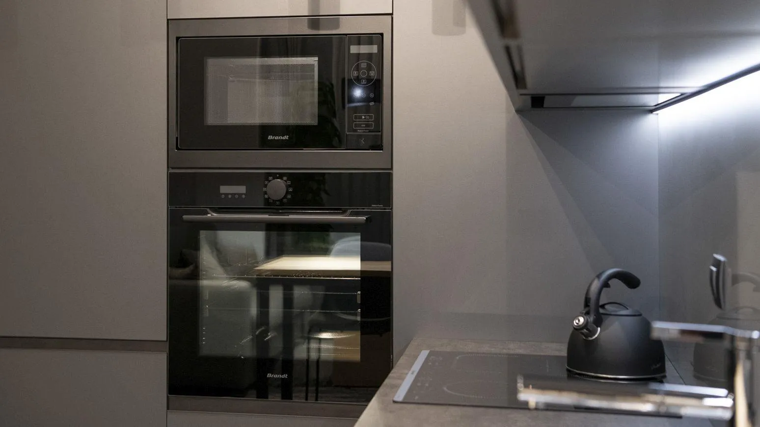 Obrázok MIKROVLNNÁ RÚRA BMS7120B