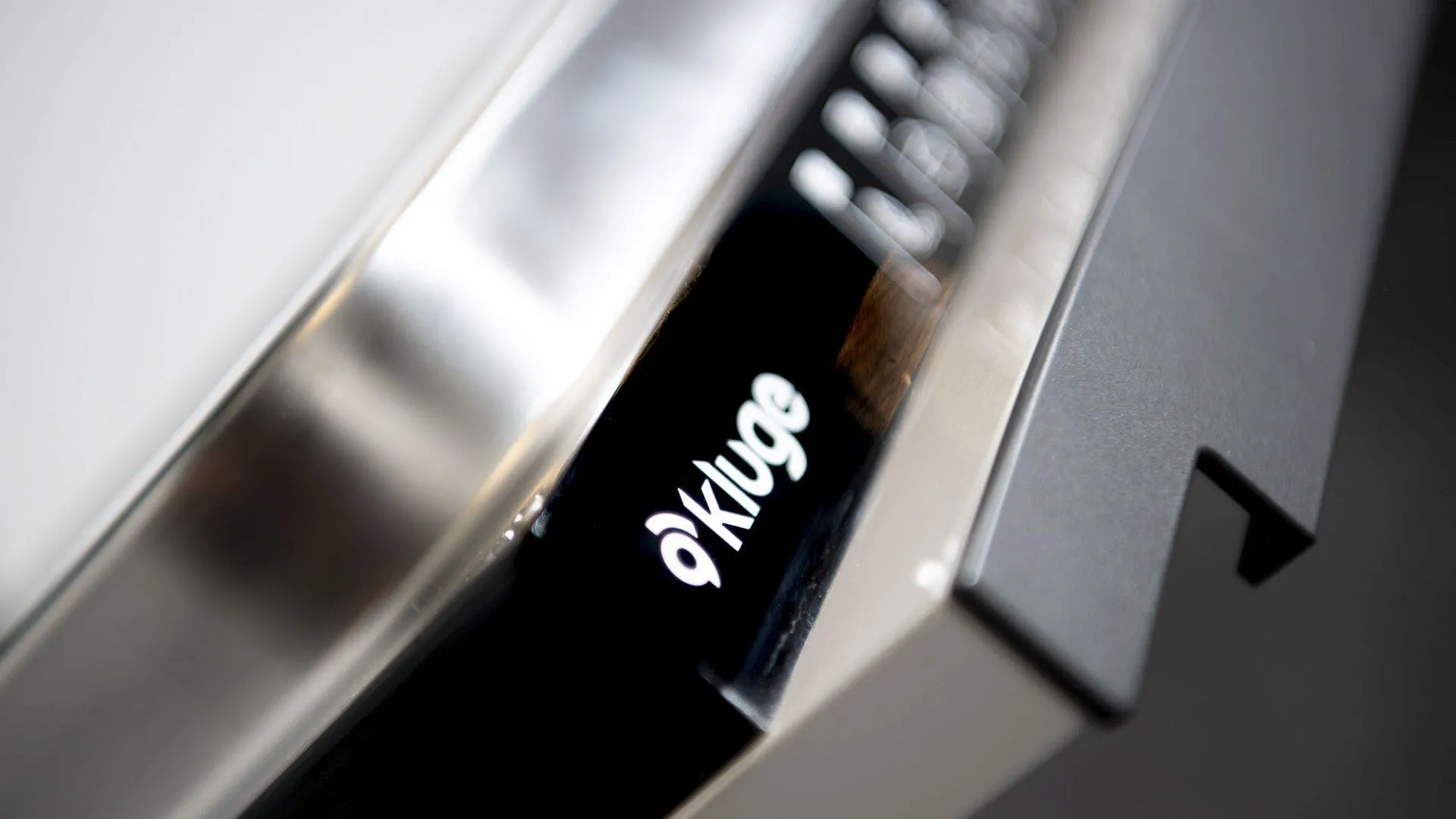 Obrázok UMÝVAČKA RIADU VSTAVANÁ KVD4511P