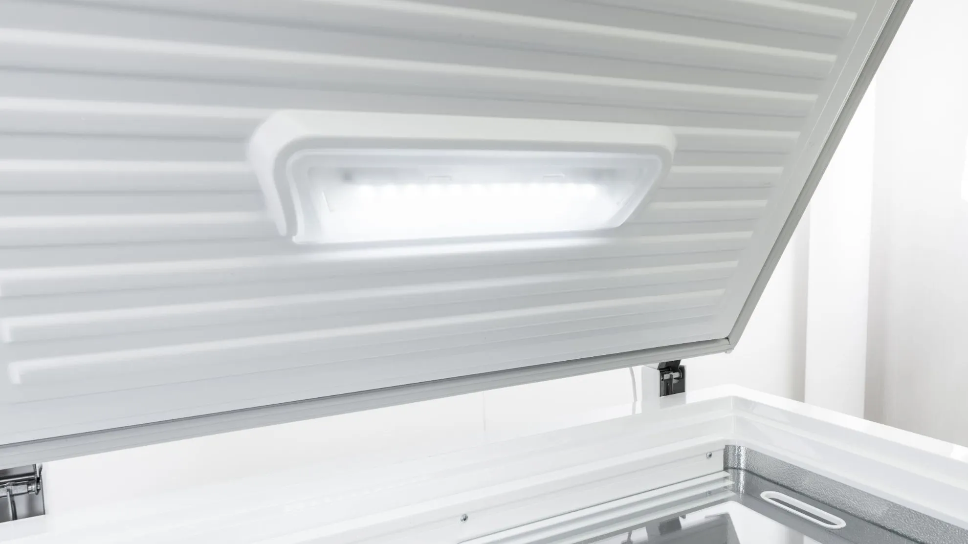 Obrázok MRAZNIČKA PULTOVÁ RFC215D