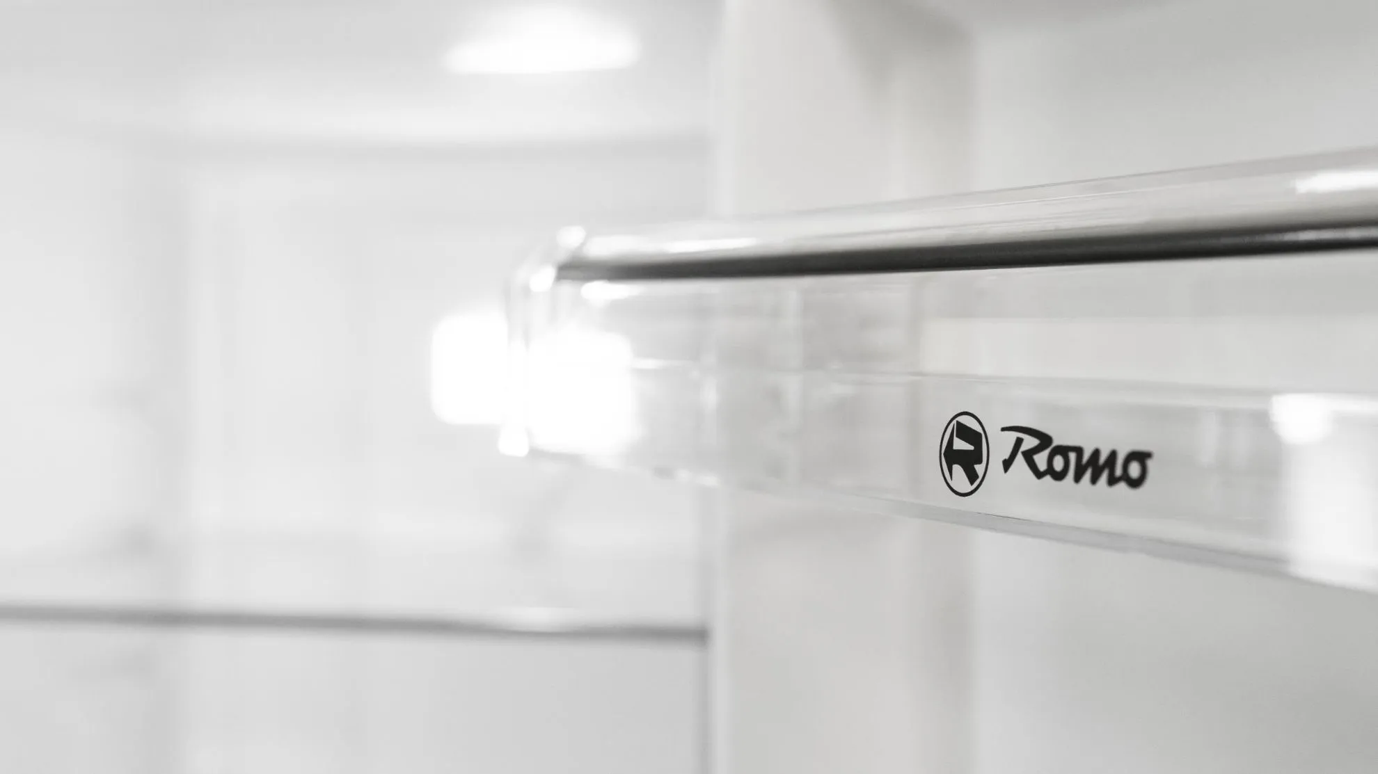 Obrázok CHLADNIČKA KOMBINOVANÁ RCN2293WD