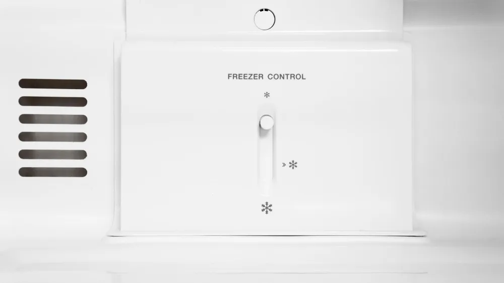 Obrázok CHLADNIČKA KOMBINOVANÁ RCN2293WD