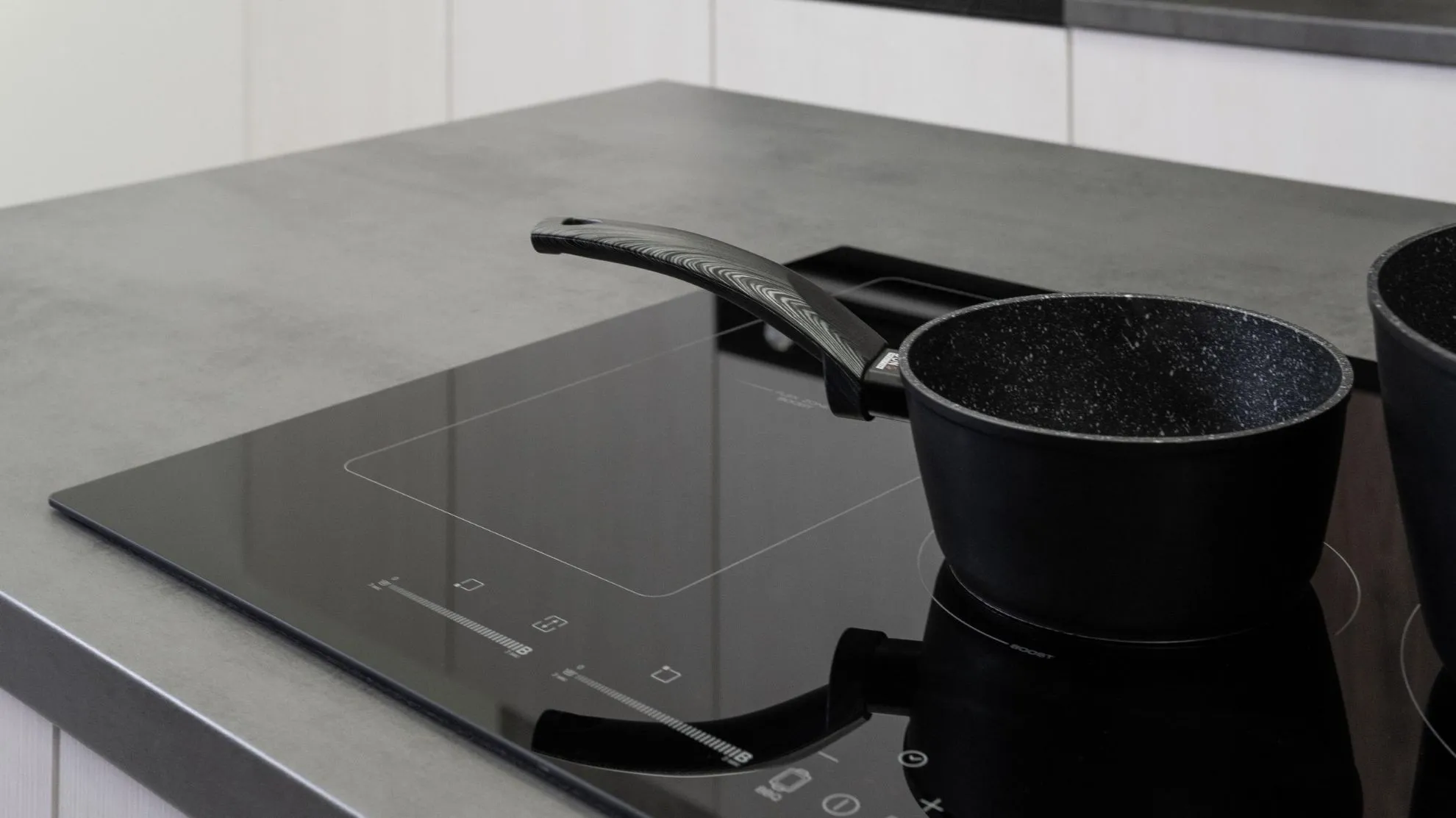 Obrázok DOSKA INDUKČNÁ KPI8031B