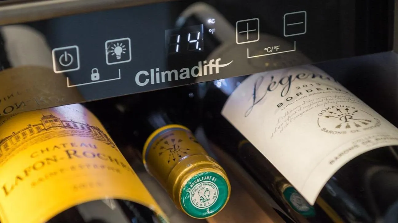 Vinotéky pod pracovnú dosku