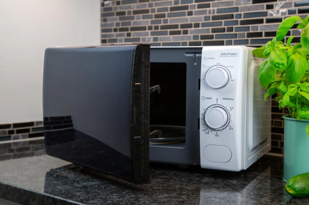 Obrázok Mikrovlnná rúra MPM-20-KMM-12 W