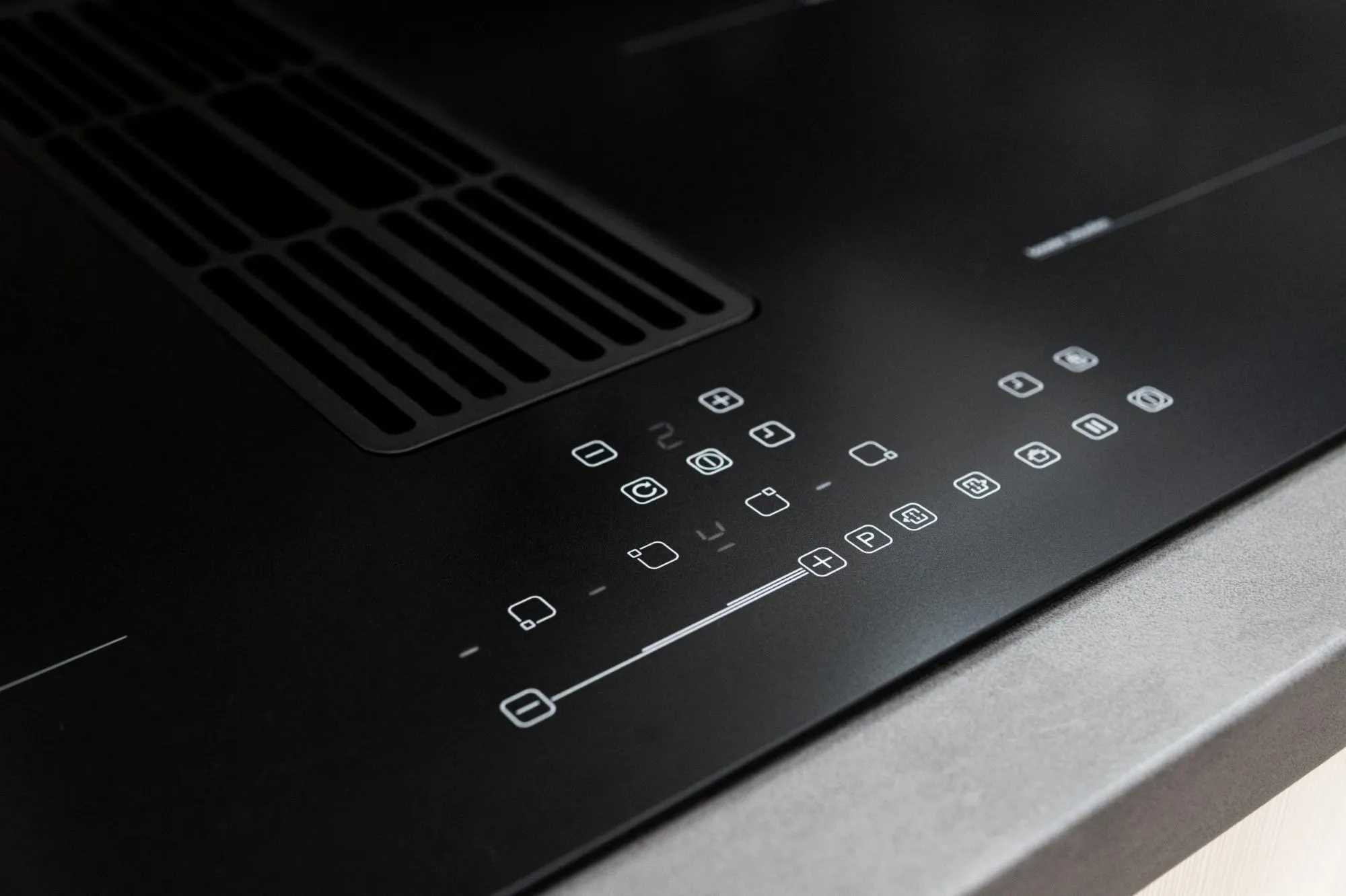 Obrázok Doska indukčná s integrovaným odsávačom KHI8000B